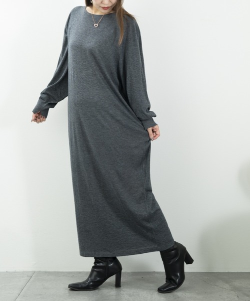 JOCOSA(ジョコサ)の「ウールニット ドルマンスリーブ風 ロングワンピ(ワンピース・レディース・ブラック/チャコール・FREE)」の11枚目の写真