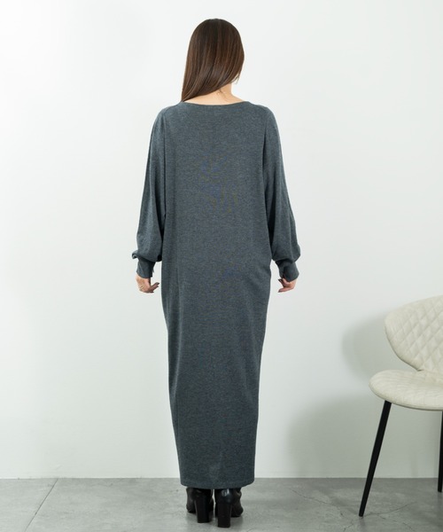 JOCOSA(ジョコサ)の「ウールニット ドルマンスリーブ風 ロングワンピ(ワンピース・レディース・ブラック/チャコール・FREE)」の12枚目の写真