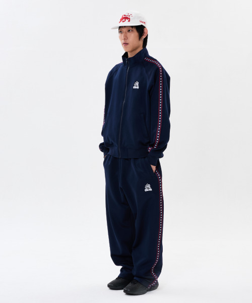 WKNDRS（ウィーキャンドース）の「STAR TRACK JACKET (ネイビー)（ナイロンジャケット・レディース・その他・MEDIUM/LARGE/X-LARGE）」の8枚目の写真