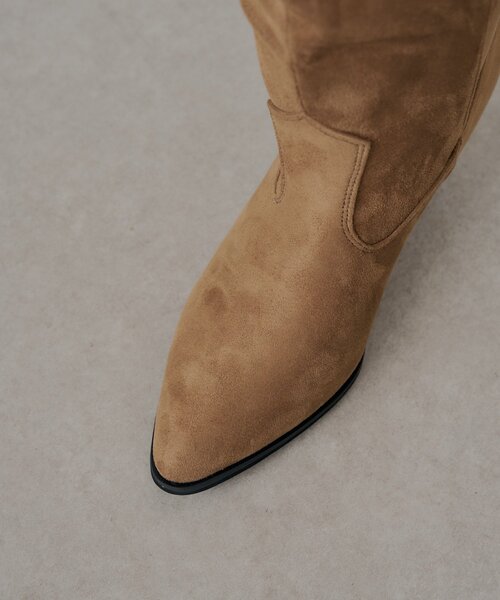 Chico(チコ)の「2WAYボアロングブーツ(ブーツ・レディース・ベージュ/ブラウン・SMALL/MEDIUM/LARGE)」の4枚目の写真