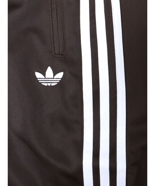 Now me. by NYLON JAPAN（ナウミーバイナイロンジャパン）の「【adidas】FIREBIRD BARREL PANTS（スウェットパンツ・レディース・レッド/ブラウン/ブラック・SMALL/LARGE/MEDIUM）」の10枚目の写真
