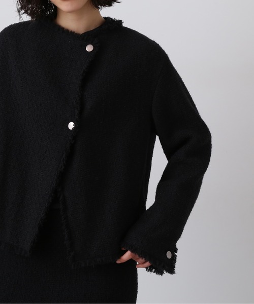 YLEVE(イレーヴ)の「YLEVE / TWEED COLLARLESS JACKET(テーラードジャケット・レディース・ブラック・2)」の12枚目の写真