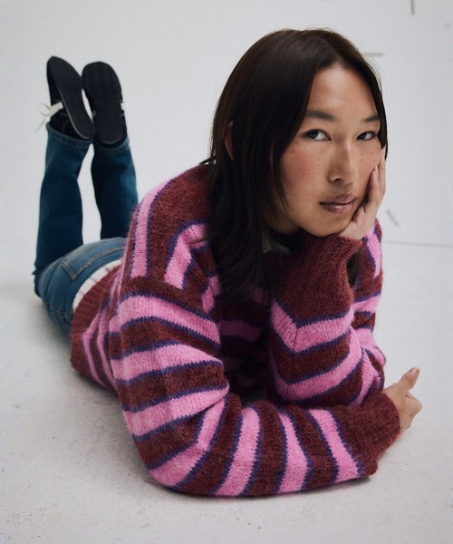 VANS（バンズ）の「ウィメンズ ROLLINS ストライプセーター / Rollins Stripe Sweater Poppy Elm VN000U4AHCT1（ニット/セーター・レディース・ピンク・LARGE/MEDIUM）」の6枚目の写真