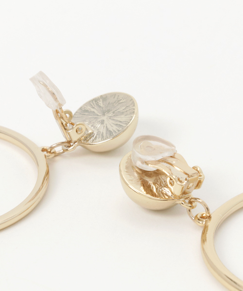 MOUSSY（マウジー）の「CIRCLE EARRING（ピアス（両耳用）・レディース・ゴールド/シルバー・FREE）」の4枚目の写真