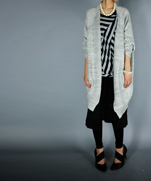 antiqua(アンティカ)の「ボーダー変形トップス(Tシャツ/カットソー・レディース・グレー系その他/ホワイト系その他・M)」の7枚目の写真