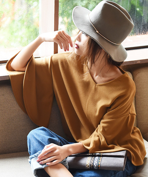 Luz Llena (philter)（ラズレナ　フィルター）の「[made in Japan]フレアスリーブ・ニットソートップス（Tシャツ/カットソー・レディース・キャメル/ブラック/カーキ・MEDIUM）」の13枚目の写真