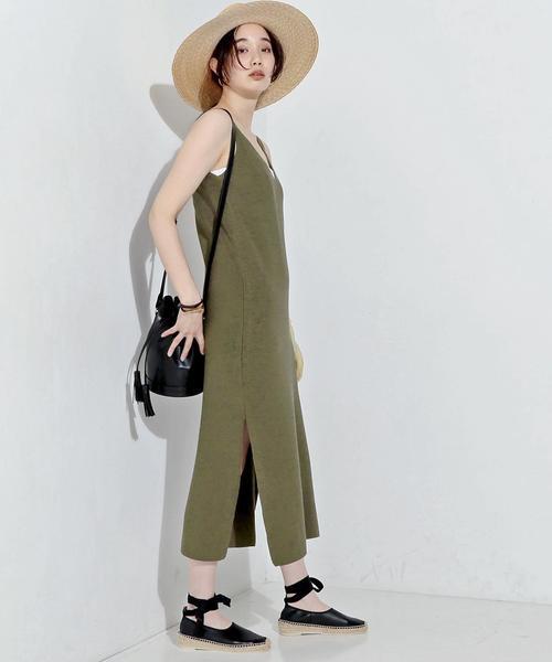 UNITED ARROWS（ユナイテッドアローズ）の「UWMF ニット キャミソール ワンピース（ワンピース・レディース・ナチュラル/モカ・FREE）」の2枚目の写真