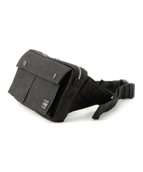 PORTER（ポーター）の「PORTER SMOKY WAIST BAG <B印 YOSHIDA SELECT>（ボディバッグ/ウエストポーチ・メンズ・ブラック・ONE SIZE）」の3枚目の写真