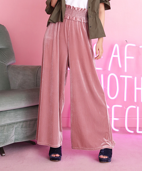 one after another NICE CLAUP（ワンアフターアナザーナイスクラップ）の「コーデュロイ風カットベロアパンツ（その他パンツ・レディース・ピンク/サックスブルー/ブラック/パープル・FREE）」の4枚目の写真