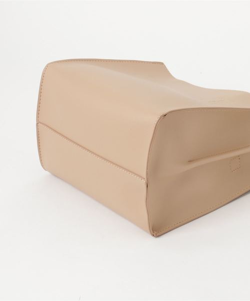 INTERPLANET（インタープラネット）の「バンブーミニトート（ショルダーバッグ・レディース・レッド/ブラック/ベージュ・フリー）」の5枚目の写真