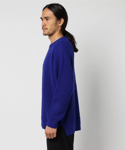 WEGO（ウィゴー）の「WEGO/サイドスリットビッグシルエットニット（ニット/セーター・メンズ・ホワイト/ブラック/ロイヤルブルー・MEDIUM/LARGE）」の4枚目の写真