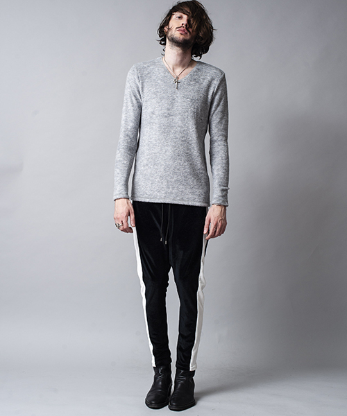 NO ID.（ノーアイディ）の「mlt2267-ビキューレラムパイルＶ－Ｎプルオーバー（Tシャツ/カットソー・メンズ・ライトグレー/ブラック/アイボリー/ワイン/ネイビー/ダークグレー・1/2/3）」の9枚目の写真