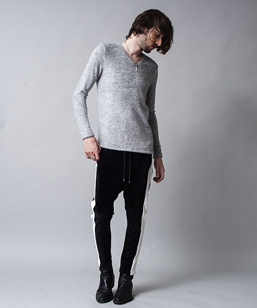 NO ID.（ノーアイディ）の「mlt2267-ビキューレラムパイルＶ－Ｎプルオーバー（Tシャツ/カットソー・メンズ・ライトグレー/ブラック/アイボリー/ワイン/ネイビー/ダークグレー・1/2/3）」の10枚目の写真