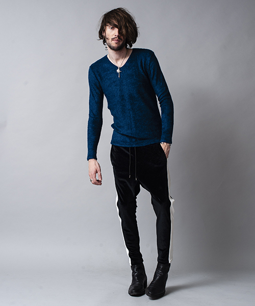 NO ID.（ノーアイディ）の「mlt2267-ビキューレラムパイルＶ－Ｎプルオーバー（Tシャツ/カットソー・メンズ・ライトグレー/ブラック/アイボリー/ワイン/ネイビー/ダークグレー・1/2/3）」の11枚目の写真