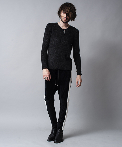 NO ID.（ノーアイディ）の「mlt2267-ビキューレラムパイルＶ－Ｎプルオーバー（Tシャツ/カットソー・メンズ・ライトグレー/ブラック/アイボリー/ワイン/ネイビー/ダークグレー・1/2/3）」の20枚目の写真