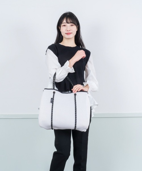 【新品未使用】ウィローベイ♡トートバッグ ウィローベイ Willow Bay ネオプレン ファスナー付きトート