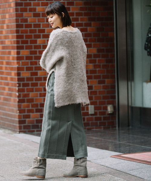 Munich（ミューニック）の「コットンヘリンボーンニット　スリットスカート【セットアップ可】（スカート・レディース・ブラック/ブラウン/グレー/カーキ・S/M/XS）」の8枚目の写真