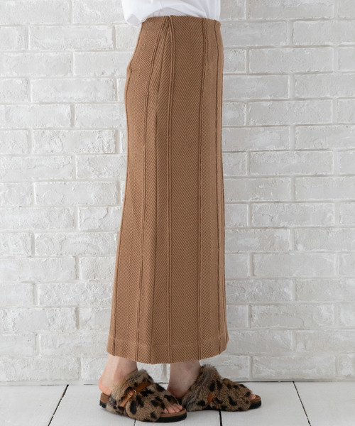 Munich（ミューニック）の「コットンヘリンボーンニット　スリットスカート【セットアップ可】（スカート・レディース・ブラック/ブラウン/グレー/カーキ・S/M/XS）」の16枚目の写真