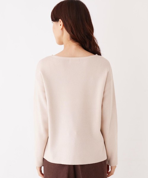 OPAQUE.CLIP（オペークドットクリップ）の「【洗える・34(SS) 42(LL)WEB限定サイズ】総針ボートネックプルオーバー（ニット/セーター・レディース・ブラック/ブラウン系/ライトベージュ/オレンジ/サックスブルー/グレー・34/36/38/40/42）」の9枚目の写真