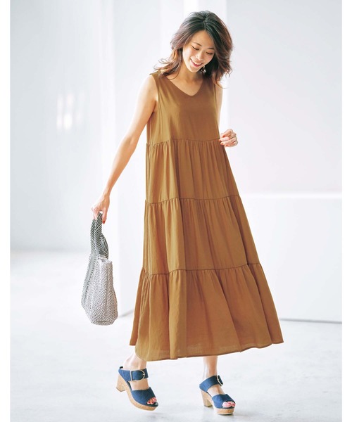 GeeRA(ジーラ)の「リネン風ティアードワンピース(ワンピース・レディース・キャメル/ブラック/レッド・MEDIUM/XX-LARGE/X-LARGE/SMALL/LARGE)」の9枚目の写真