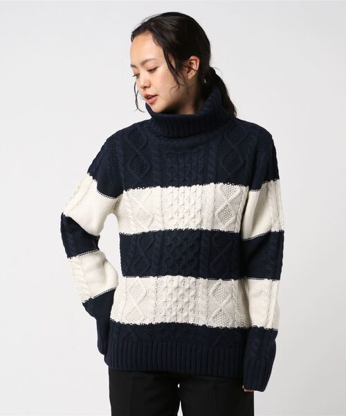 INNOCENT(イノセント)の「『Bling Leads』ケーブルタートルニット(ニット/セーター・レディース・ホワイト系その他/ネイビー/ベージュ/ブラック/ライトパープル/アイボリー/ブラウン/グレー系その他2/ブラック系その他/ブルー系その他/ワイン/ブラック系その他2/グレー系その他/キャメル/ブルー系その他2/グリーン系/ブルー系・LARGE/MEDIUM/X-LARGE)」の14枚目の写真