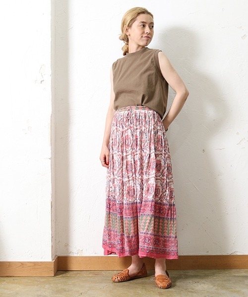 Goodwear(Since1983)(グッドウェア)の「【MADE IN USA】W’s SLEEVELESS TOP/ ウィメンズ スリーブレストップ(タンクトップ・レディース・ホワイト/ブラウン系その他/ブラック系その他/レッド/ナチュラル/グレイッシュベージュ/ライトグリーン/チャコールグレー/ブラック/ブラウン/アクア/グリーン/コバルトブルー/スモークピンク/パープル系その他2/グリーン系その他2/オレンジ系その他/ブルー系その他2/ブラウン系その他2/グレー系その他/コーラルピンク/ネイビー/モスグリーン/オレンジ系その他2/モカ/クリーム/オレンジ系その他3/レッド系その他2/グリーン系その他/パープル系その他/ブルーグリーン/オレンジ/スカイブルー系/グレー系その他2/黄土色系/Cream/ミント・MEDIUM/LARGE)」の9枚目の写真