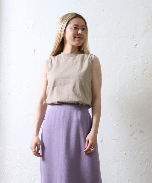 Goodwear(Since1983)(グッドウェア)の「【MADE IN USA】W’s SLEEVELESS TOP/ ウィメンズ スリーブレストップ(タンクトップ・レディース・ホワイト/ブラウン系その他/ブラック系その他/レッド/ナチュラル/グレイッシュベージュ/ライトグリーン/チャコールグレー/ブラック/ブラウン/アクア/グリーン/コバルトブルー/スモークピンク/パープル系その他2/グリーン系その他2/オレンジ系その他/ブルー系その他2/ブラウン系その他2/グレー系その他/コーラルピンク/ネイビー/モスグリーン/オレンジ系その他2/モカ/クリーム/オレンジ系その他3/レッド系その他2/グリーン系その他/パープル系その他/ブルーグリーン/オレンジ/スカイブルー系/グレー系その他2/黄土色系/Cream/ミント・MEDIUM/LARGE)」の14枚目の写真