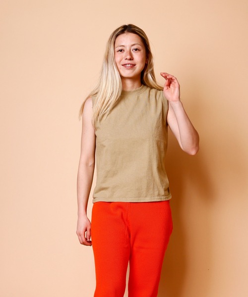 Goodwear(Since1983)(グッドウェア)の「【MADE IN USA】W’s SLEEVELESS TOP/ ウィメンズ スリーブレストップ(タンクトップ・レディース・ホワイト/ブラウン系その他/ブラック系その他/レッド/ナチュラル/グレイッシュベージュ/ライトグリーン/チャコールグレー/ブラック/ブラウン/アクア/グリーン/コバルトブルー/スモークピンク/パープル系その他2/グリーン系その他2/オレンジ系その他/ブルー系その他2/ブラウン系その他2/グレー系その他/コーラルピンク/ネイビー/モスグリーン/オレンジ系その他2/モカ/クリーム/オレンジ系その他3/レッド系その他2/グリーン系その他/パープル系その他/ブルーグリーン/オレンジ/スカイブルー系/グレー系その他2/黄土色系/Cream/ミント・MEDIUM/LARGE)」の10枚目の写真
