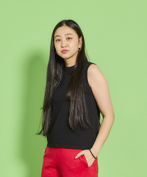 Goodwear(Since1983)(グッドウェア)の「【MADE IN USA】W’s SLEEVELESS TOP/ ウィメンズ スリーブレストップ(タンクトップ・レディース・ホワイト/ブラウン系その他/ブラック系その他/レッド/ナチュラル/グレイッシュベージュ/ライトグリーン/チャコールグレー/ブラック/ブラウン/アクア/グリーン/コバルトブルー/スモークピンク/パープル系その他2/グリーン系その他2/オレンジ系その他/ブルー系その他2/ブラウン系その他2/グレー系その他/コーラルピンク/ネイビー/モスグリーン/オレンジ系その他2/モカ/クリーム/オレンジ系その他3/レッド系その他2/グリーン系その他/パープル系その他/ブルーグリーン/オレンジ/スカイブルー系/グレー系その他2/黄土色系/Cream/ミント・MEDIUM/LARGE)」の1枚目の写真
