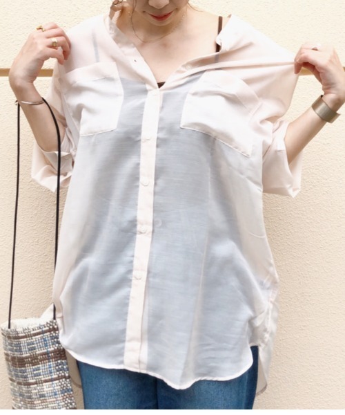 BAYFLOW（ベイフロー）の「シアーバンドカラーシャツ（シャツ/ブラウス・レディース・チャコール/マスタード/ベージュ・FREE）」の3枚目の写真