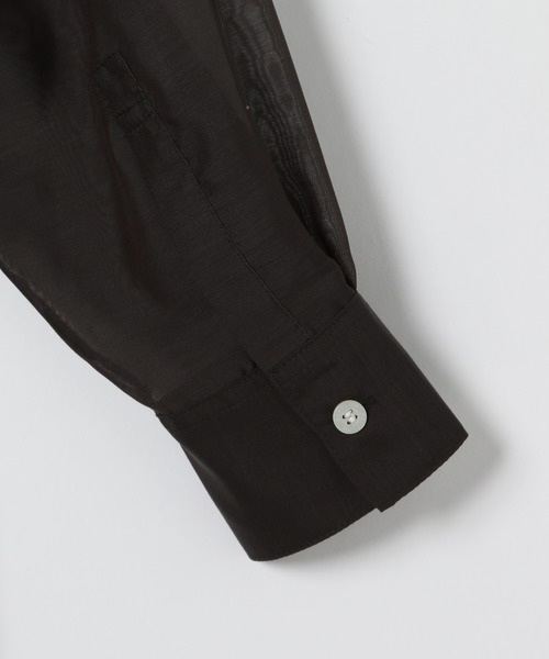 BAYFLOW（ベイフロー）の「シアーバンドカラーシャツ（シャツ/ブラウス・レディース・チャコール/マスタード/ベージュ・FREE）」の4枚目の写真