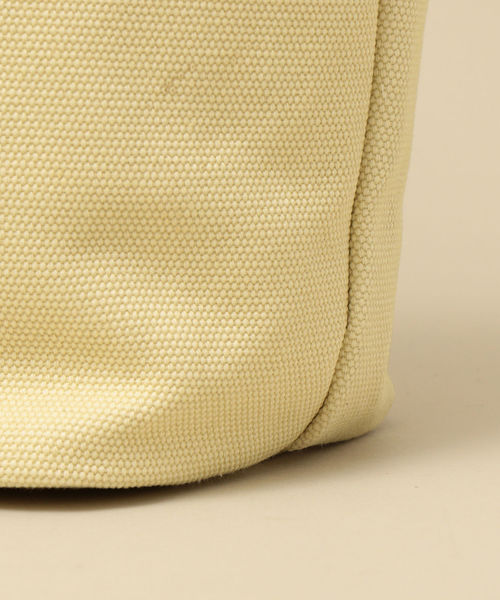 SHIPS（シップス）の「SC: キャンバス×レザー ポーチ付き トートバッグ（トートバッグ・メンズ・ホワイト/ブラック/ネイビー・ONE SIZE）」の9枚目の写真