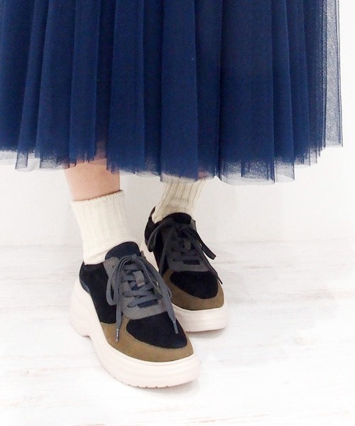 あしながおじさん(アシナガオジサン)の「厚底スニーカー/あしながおじさん(スニーカー・レディース・ブラック/キャメル/グレー/ベージュ・S/M/L/LL)」の1枚目の写真