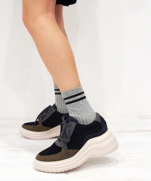 あしながおじさん(アシナガオジサン)の「厚底スニーカー/あしながおじさん(スニーカー・レディース・ブラック/キャメル/グレー/ベージュ・S/M/L/LL)」の17枚目の写真