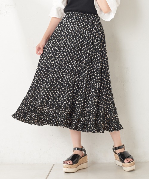 one after another NICE CLAUP(ワンアフターアナザーナイスクラップ)の「プリーツ切替スカート(スカート・レディース・ブラック/サックスブルー/モカ/ホワイト系その他/ブラック系その他・FREE)」の3枚目の写真