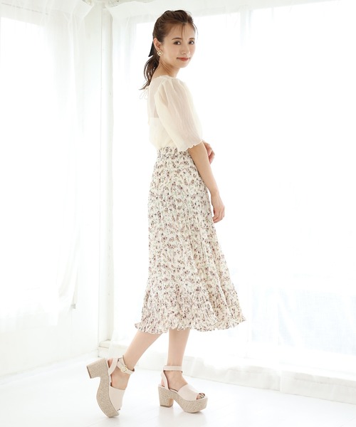 one after another NICE CLAUP(ワンアフターアナザーナイスクラップ)の「プリーツ切替スカート(スカート・レディース・ブラック/サックスブルー/モカ/ホワイト系その他/ブラック系その他・FREE)」の17枚目の写真