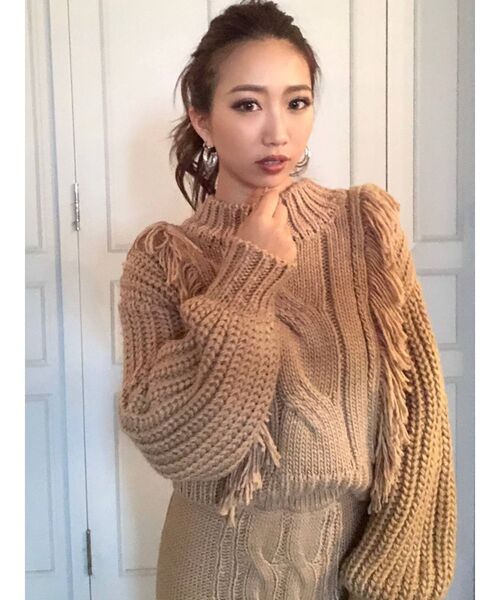 RESEXXY（リゼクシー）の「フリンジケーブルニットトップス【セットアップ着用可能】（ニット/セーター・レディース・ブラック/ベージュ/ブラウン・FREE）」の8枚目の写真