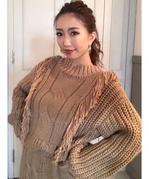 RESEXXY（リゼクシー）の「フリンジケーブルニットトップス【セットアップ着用可能】（ニット/セーター・レディース・ブラック/ベージュ/ブラウン・FREE）」の7枚目の写真