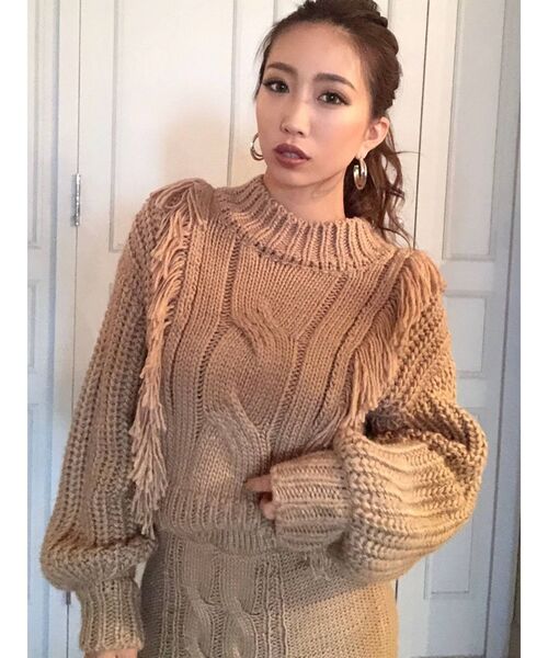 RESEXXY（リゼクシー）の「フリンジケーブルニットトップス【セットアップ着用可能】（ニット/セーター・レディース・ブラック/ベージュ/ブラウン・FREE）」の5枚目の写真