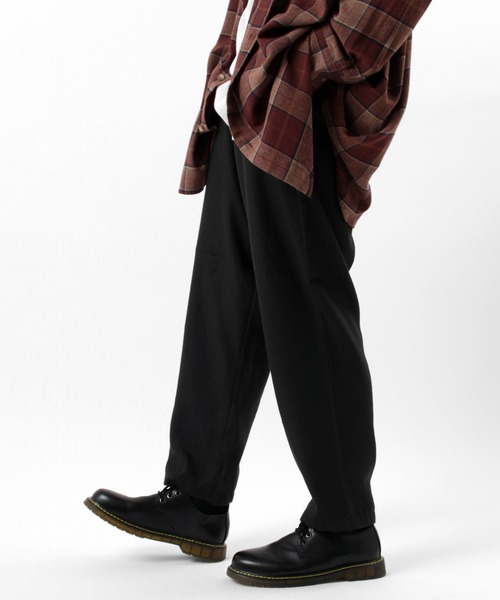 make a ray!（メイク ア レイ！）の「ワイドテーパードパンツ/シェフパンツ/テーパードパンツ/無地・チェック柄（チノパンツ・メンズ・ブラック系その他/グレー/ブラウン/ベージュ/ブラック・L/XL/M）」の2枚目の写真