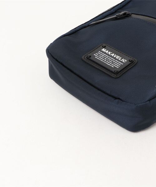 MAKAVELIC(マキャベリック)の「MAKAVELIC/TRUCKS DUALIS POUCH BAG(ショルダーバッグ・レディース・ネイビー/オレンジ・FREE)」の4枚目の写真