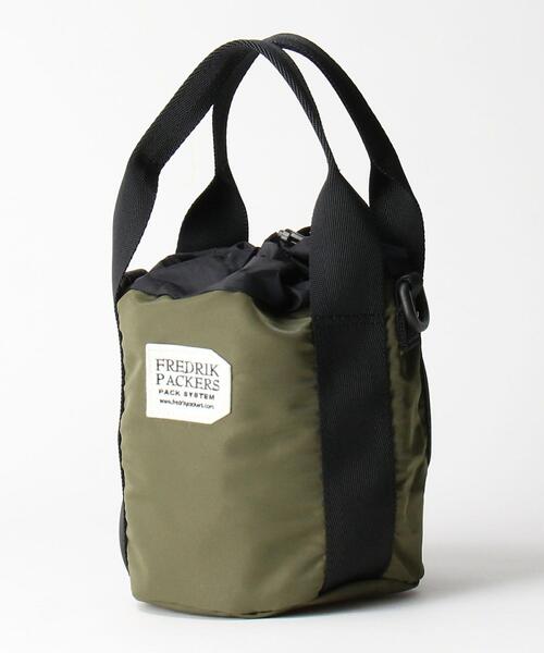 FREDRIK PACKERS（フレドリックパッカーズ）の「[ 別注 ][ フレドリック パッカーズ ] FREDRIK PACKERS SC ミニ 巾着 ショルダーバッグ（ショルダーバッグ・レディース・ブラック/ホワイト/モカ・FREE）」の7枚目の写真