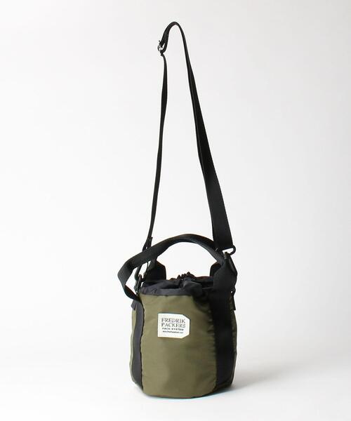 FREDRIK PACKERS（フレドリックパッカーズ）の「[ 別注 ][ フレドリック パッカーズ ] FREDRIK PACKERS SC ミニ 巾着 ショルダーバッグ（ショルダーバッグ・レディース・ブラック/ホワイト/モカ・FREE）」の12枚目の写真