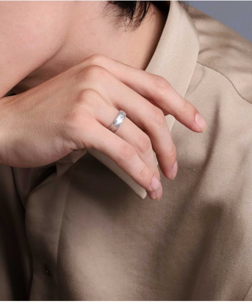 LION HEART(ライオンハート)の「“HAWAIIAN”ヘリテイジバレルリング/シルバー925【LION HEART / ライオンハート】(リング・メンズ・シルバー・13号/17号/19号/15号/21号/11号/9号)」の11枚目の写真