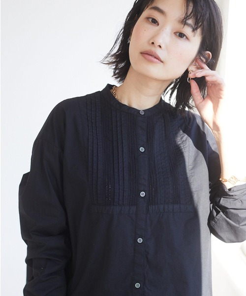 CRAFT STANDARD BOUTIQUE(クラフトスタンダードブティック)の「フロントレース前後差シャツチュニック *(シャツ/ブラウス・レディース・ブラック/オフホワイト・L/M)」の2枚目の写真