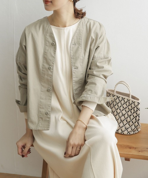 URBAN RESEARCH DOORS（アーバンリサーチドアーズ）の「ドルマンミリタリーブルゾン（ブルゾン・レディース・カーキ/ベージュ・ONE）」の4枚目の写真