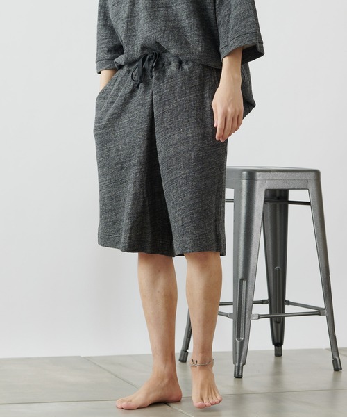 COLONY 2139（コロニートゥーワンスリーナイン）の「【MEN'S】粗挽き接結ショートパンツ/ルームウェア (セットアップ可)（ルームウェア/パジャマ・メンズ・チャコールグレー/グレー・MEDIUM/LARGE）」の16枚目の写真