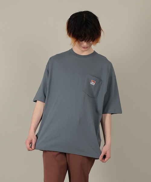 SlashDate(スラッシュデイト)の「【BENDAVIS/ベンデイビス】ゴリラロゴ付きポケット半袖ビッグTシャツ(Tシャツ/カットソー・メンズ・グレイッシュブルー/ホワイト/ダークブラウン/ブラック・M/L)」の18枚目の写真