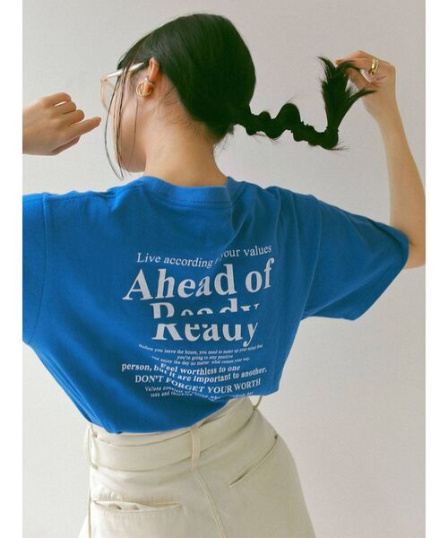 Ungrid（アングリッド）の「バックデザインロゴTee（Tシャツ/カットソー・レディース・パープル/オフホワイト/オレンジ/ブルー・FREE）」の5枚目の写真