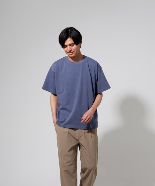 Blue Standard (ブルースタンダード)の「【BLUE STANDARD】オーガニックコットン 無地 ビッグシルエットTシャツ(Tシャツ/カットソー・メンズ・ホワイト/オリーブ/ベージュ/ブラック/ブルー・X-LARGE/LARGE/MEDIUM)」の5枚目の写真